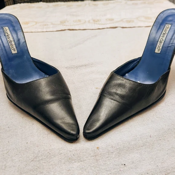 Charles David Black Leather Mules - Picture 3 of 6